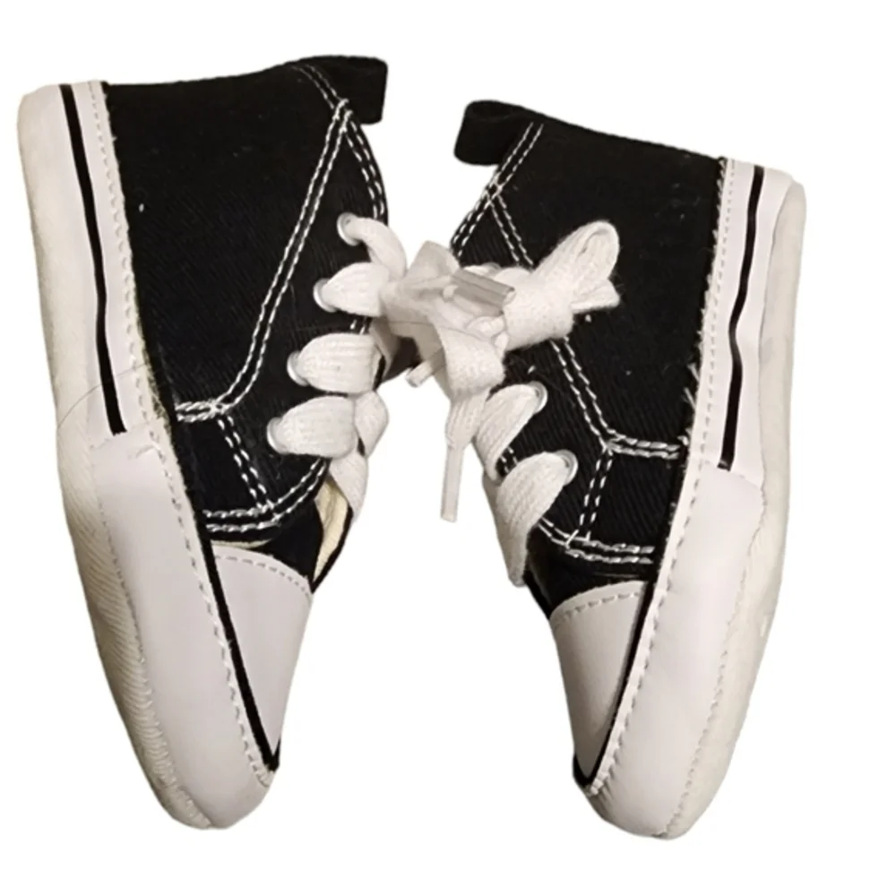 Converse all star crib‎ shoes